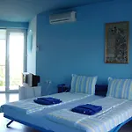 The Colourful Mansion Hotel 2*